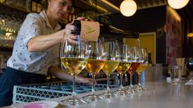 Northwest Portland Wine Lounge Bar Diane Rewards Connoisseurs Without Alienating Newbies
