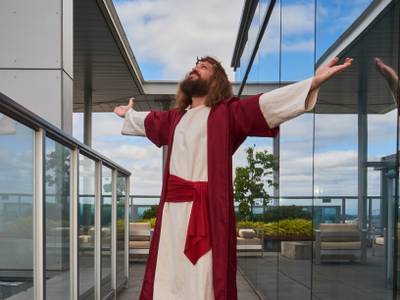 The Internet’s Most Popular Jesus Impersonator Lives in Portland and Rolls Around Town on a Cross-Shaped Skateboard