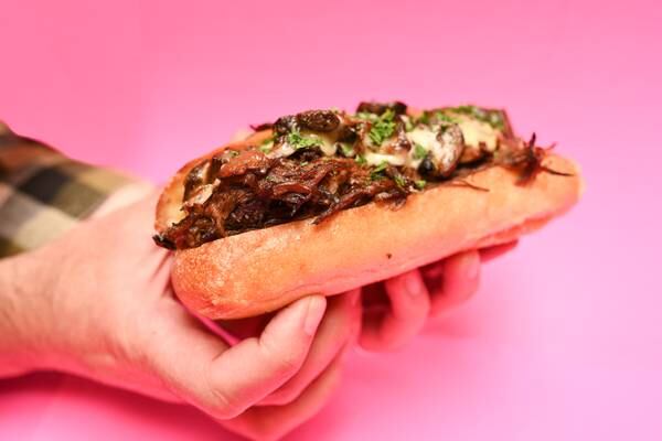 Chef Gabriel Pascuzzi Has Brought Back the Oxtail French Dip (and More) in All Its Glory